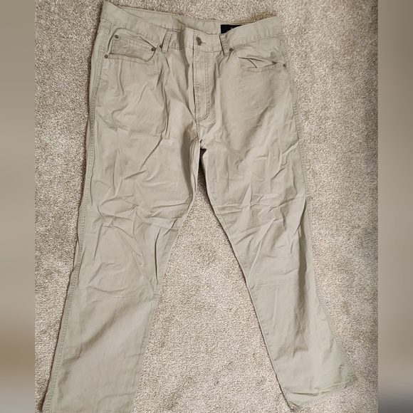 Mens Cremieux light khaki jeans 38 x 32 - Picture 6 of 9